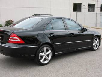 2005 Mercedes-Benz C-Class Pictures