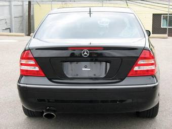 2005 Mercedes-Benz C-Class Photos