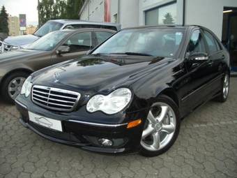 2005 Mercedes-Benz C-Class Pictures