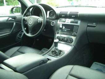 2005 Mercedes-Benz C-Class Pictures