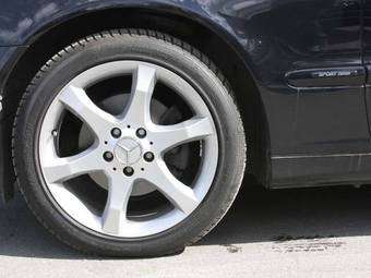 2005 Mercedes-Benz C-Class Pictures