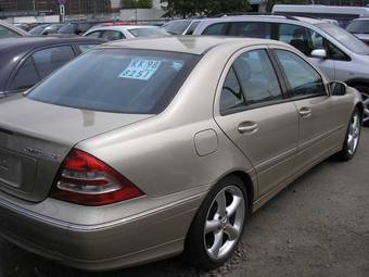 2005 Mercedes-Benz C-Class Pictures
