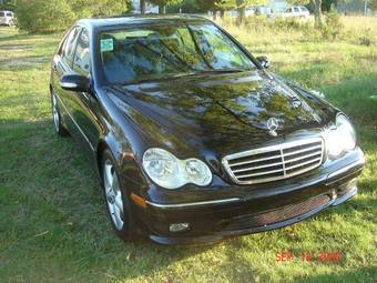 2005 Mercedes-Benz C-Class Photos