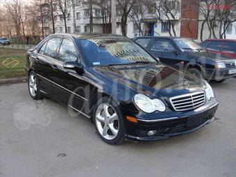 2005 Mercedes-Benz C-Class Photos