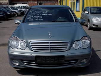 2005 Mercedes-Benz C-Class Photos