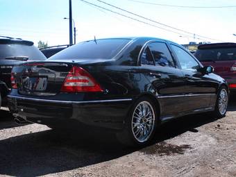 2005 Mercedes-Benz C-Class Photos