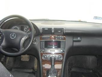 2005 Mercedes-Benz C-Class Photos