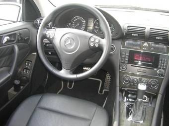 2005 Mercedes-Benz C-Class Pictures