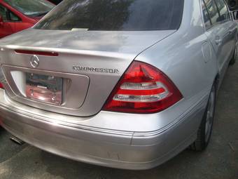 2005 Mercedes-Benz C-Class Wallpapers