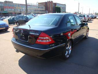 2005 Mercedes-Benz C-Class Pictures