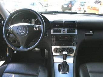 2005 Mercedes-Benz C-Class Photos