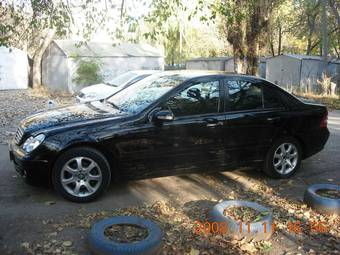 2005 Mercedes-Benz C-Class Pictures