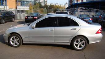 2005 Mercedes-Benz C-Class Photos