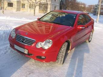 2006 Mercedes-Benz C-Class Pictures