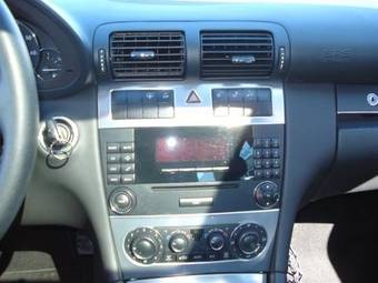2006 Mercedes-Benz C-Class Photos