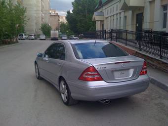 2006 Mercedes-Benz C-Class Photos