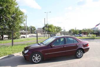 2006 Mercedes-Benz C-Class Pictures
