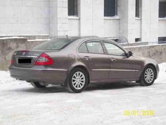 2007 Mercedes-Benz C-Class Images