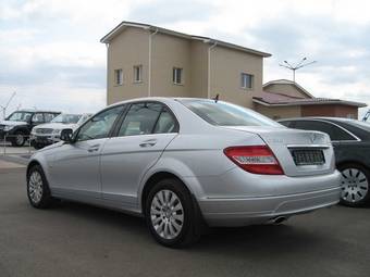 2008 Mercedes-Benz C-Class Pictures