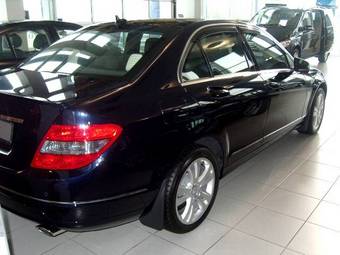 2008 Mercedes-Benz C-Class Pictures