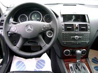 2008 Mercedes-Benz C-Class Wallpapers
