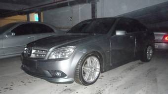 2008 Mercedes-Benz C-Class Pictures