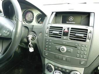 2008 Mercedes-Benz C-Class Photos