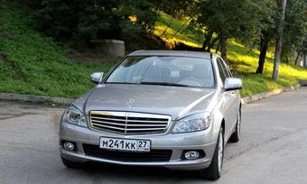2008 Mercedes-Benz C-Class Pictures