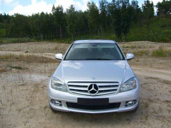 2008 Mercedes-Benz C-Class Pictures