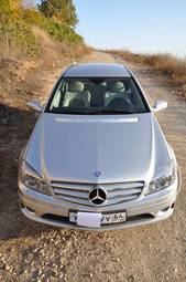 2009 Mercedes-Benz C-Class Pictures