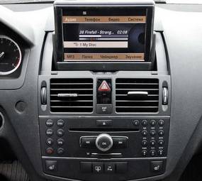 2009 Mercedes-Benz C-Class Pictures
