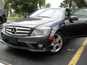 2009 Mercedes-Benz C-Class Photos