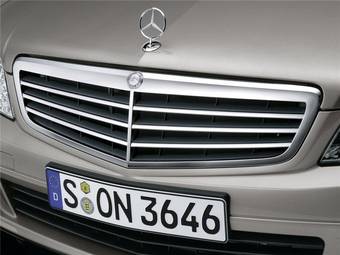 2010 Mercedes-Benz C-Class Photos