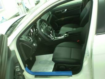 2011 Mercedes-Benz C-Class Pictures