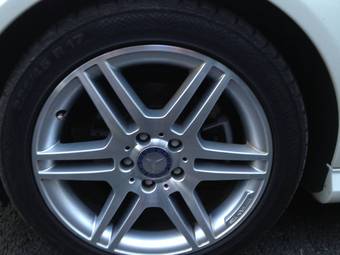 2011 Mercedes-Benz C-Class Pictures