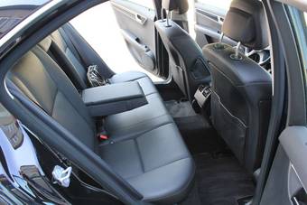 2011 Mercedes-Benz C-Class Wallpapers