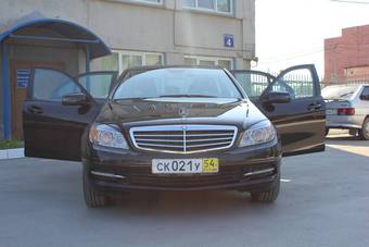 2011 Mercedes-Benz C-Class Pics