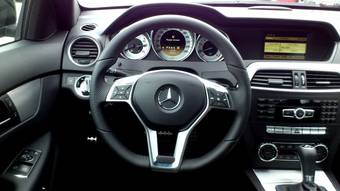 2012 Mercedes-Benz C-Class Pictures