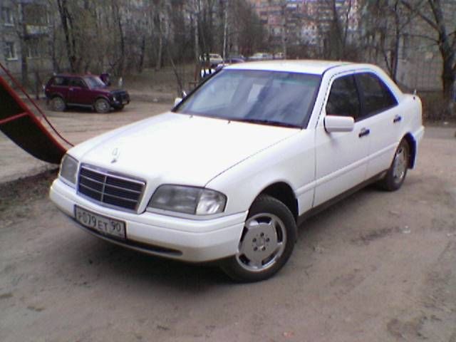 1994 Mercedes-Benz C180