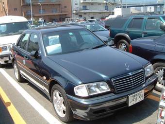 1998 Mercedes-Benz C200