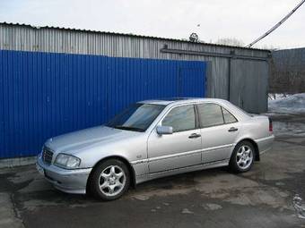 1999 Mercedes-Benz C240