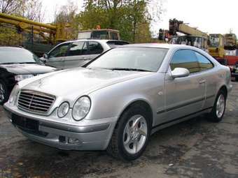 1998 Mercedes-Benz CLK-Class Pictures