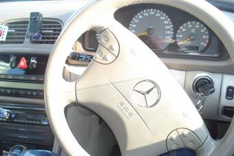 2000 Mercedes-Benz CLK-Class Photos