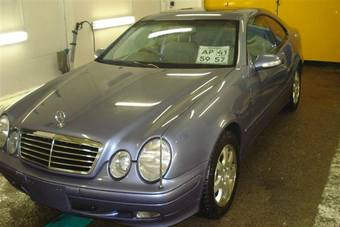 2000 Mercedes-Benz CLK-Class Pictures
