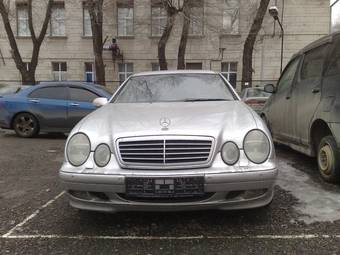 2000 Mercedes-Benz CLK-Class Photos