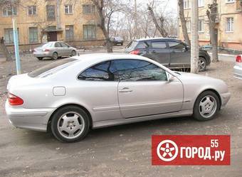 2000 Mercedes-Benz CLK-Class Pics