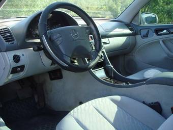 2000 Mercedes-Benz CLK-Class Wallpapers