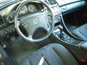2000 Mercedes-Benz CLK-Class Photos