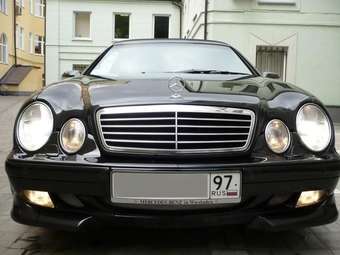 2001 Mercedes-Benz CLK-Class Pictures