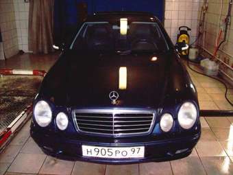 2001 Mercedes-Benz CLK-Class Pictures